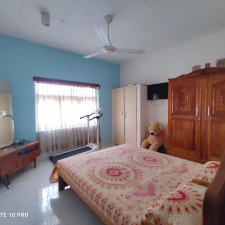 Fully Furnished House In Kotte Apartamento Sri Jayewardenepura Kotte Exterior foto